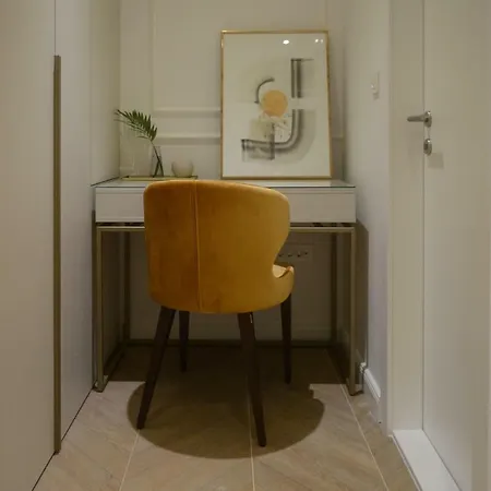 Club 5 Boutique بيت ضيافة