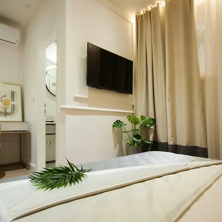 بيت ضيافة Club 5 Boutique سبليت